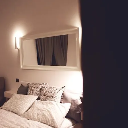 Rhome 19